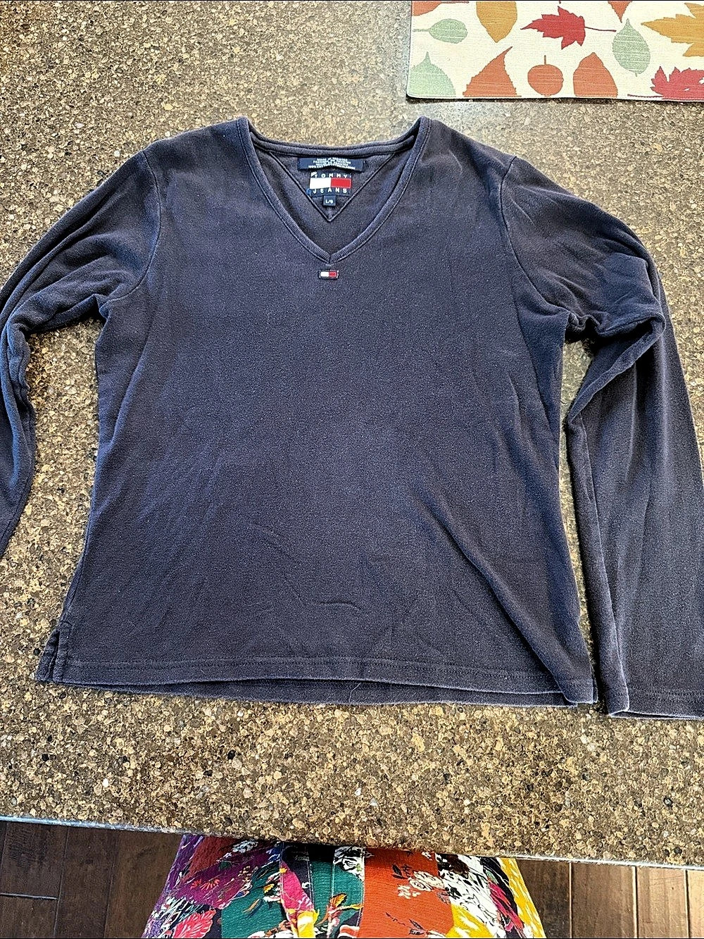 Tommy Jeans Womens Long Sleeve V-Neck in Blue Size Large